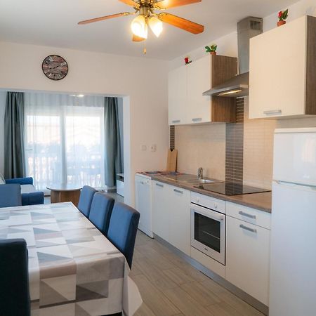 Apartments Zubcic Tisno Εξωτερικό φωτογραφία